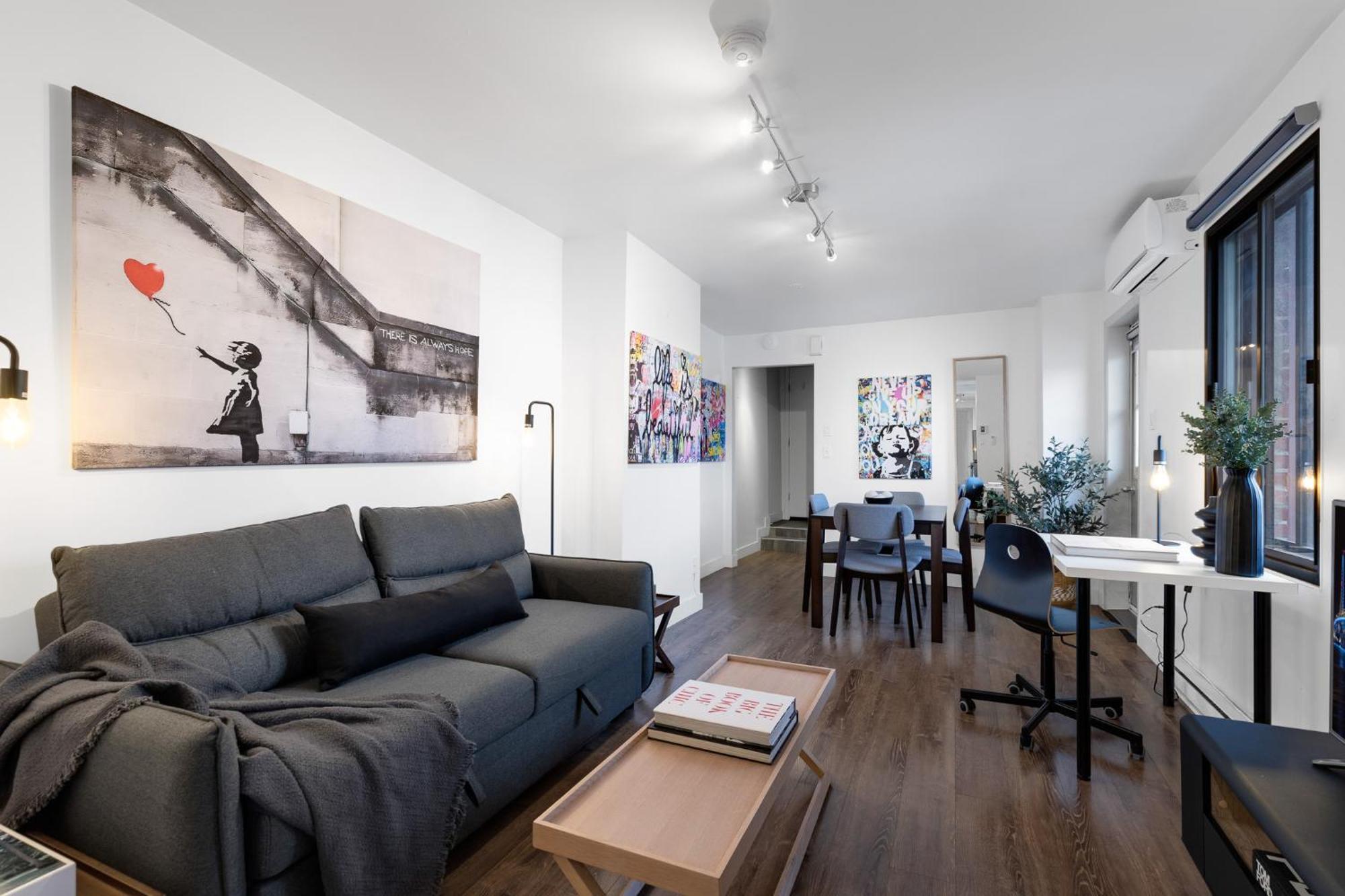 Liv Mtl Soho Aparthotel Montreal Bagian luar foto