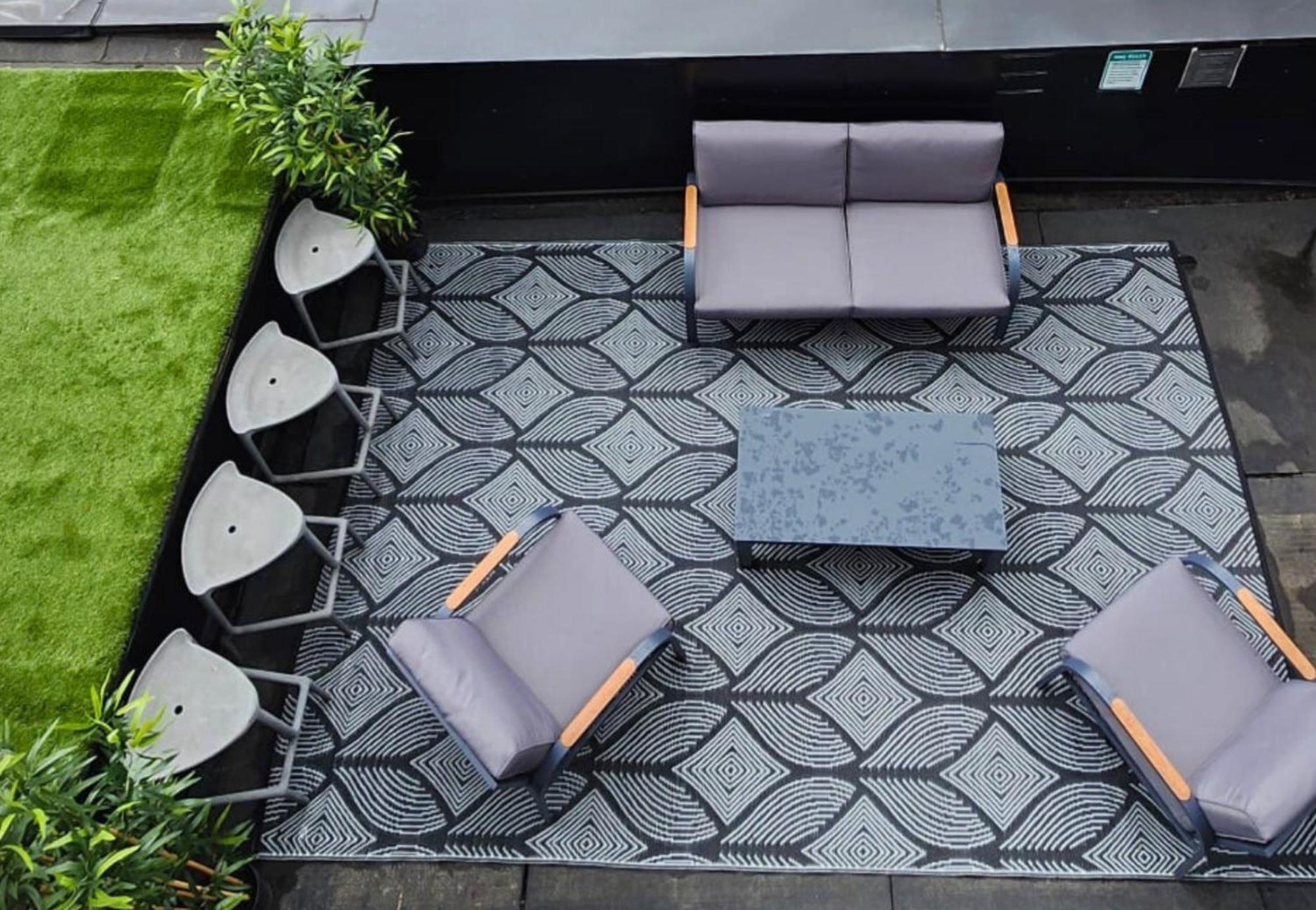 Liv Mtl Soho Aparthotel Montreal Bagian luar foto
