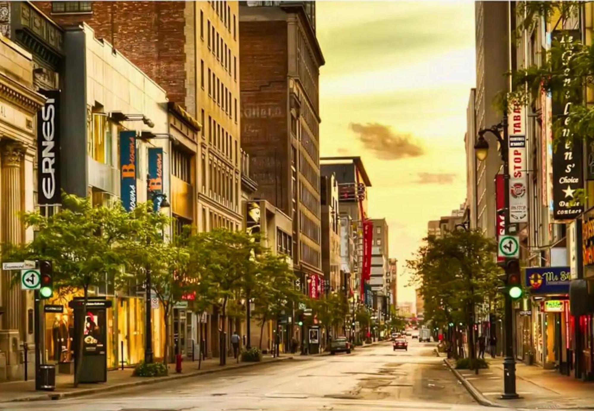 Liv Mtl Soho Aparthotel Montreal Bagian luar foto